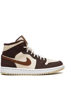 Women Jordan Air Jordan 1 Mid SE "Brown Basalt Fleece" Sneakers