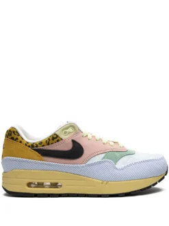 Women Nike Air Max 1 Low-top Sneakers